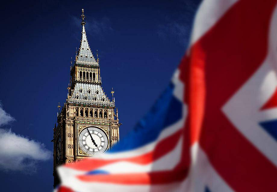 Buyuk Britaniya viza narxlarini oshiradi